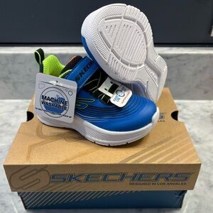 Skechers Toddler Boy 5T Active Running Shoe W/ Strap Lace Closure .Blue Black